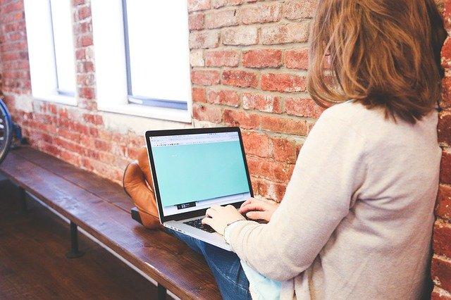 定时定量更新内容