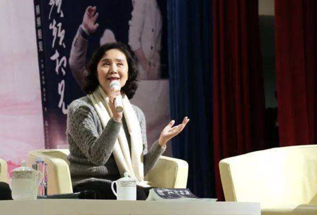 严晓频姐弟恋电视剧(严晓频丈夫是谁)