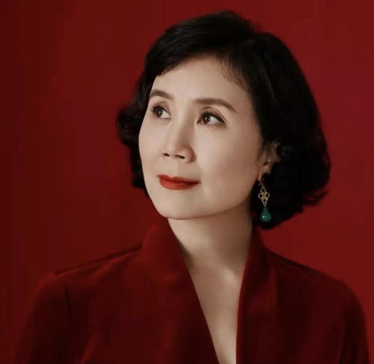 严晓频姐弟恋电视剧(严晓频丈夫是谁)