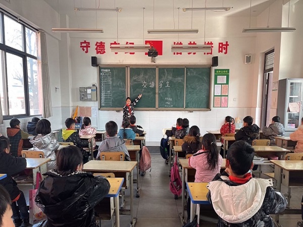 交通安全事故教育视频(交通安全事故手抄报)