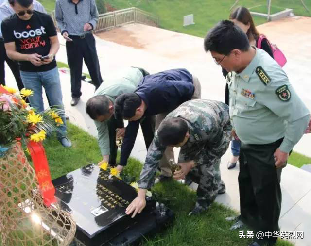 《家书》胡凯(家书胡凯阅读及答案)