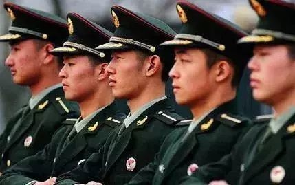 上尉军衔是什么级别干部(上尉相当于什么官)