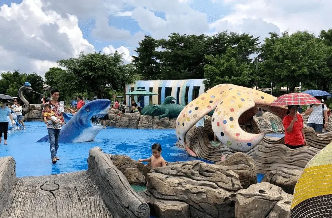 万江公园在哪里(万江公园一男孩)