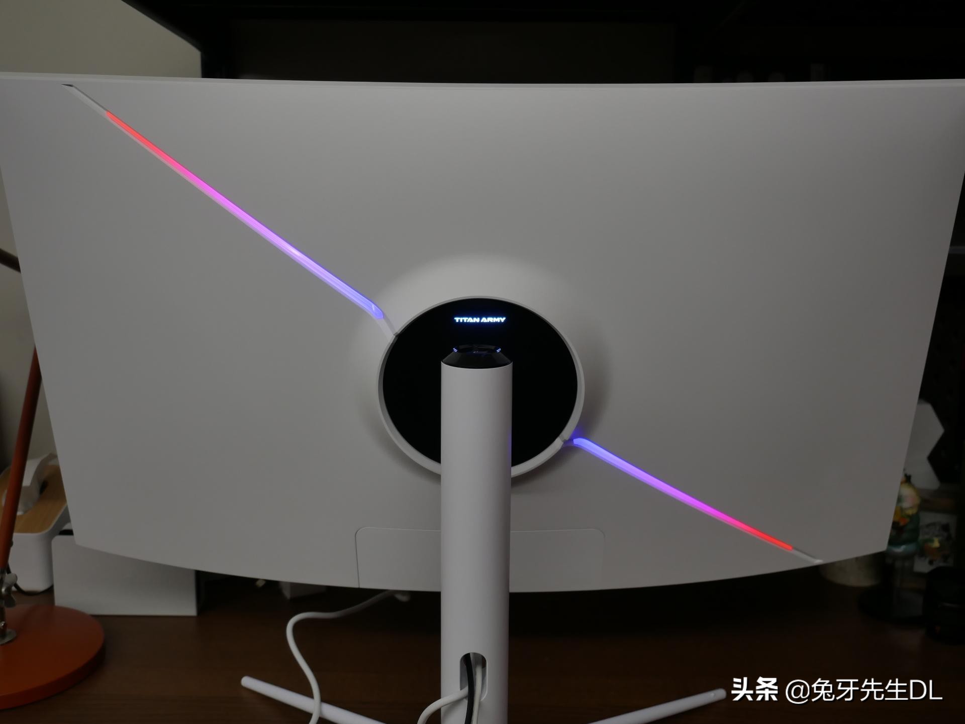 理性分析如何选择Switch的外接屏幕，入手泰坦军团38.5英寸显示器