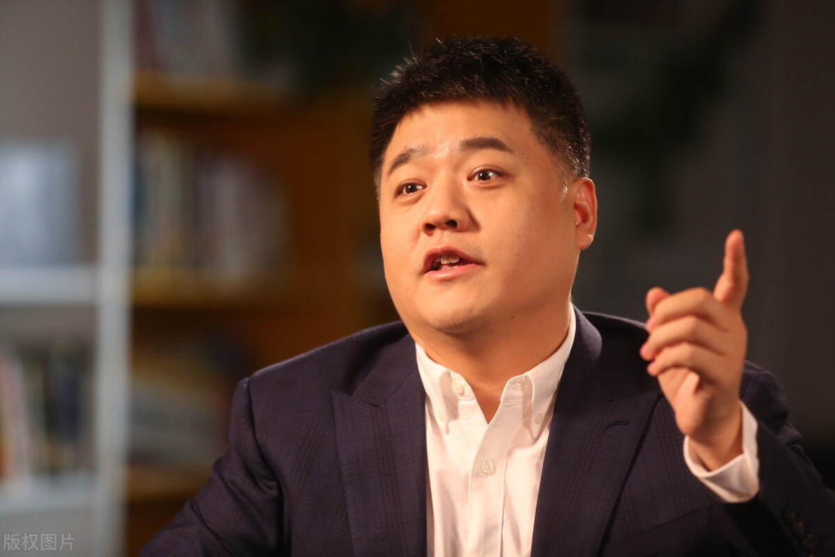 年入千万的短视频博主，都明白这3个道理：商业模式是赚钱的根本