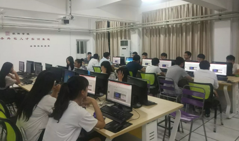 适合“内向性格”学生报考的大学专业，就业优势较大，家长可考虑