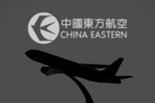 东航坠机事故，不是你们消费悲情的“创作空间”
