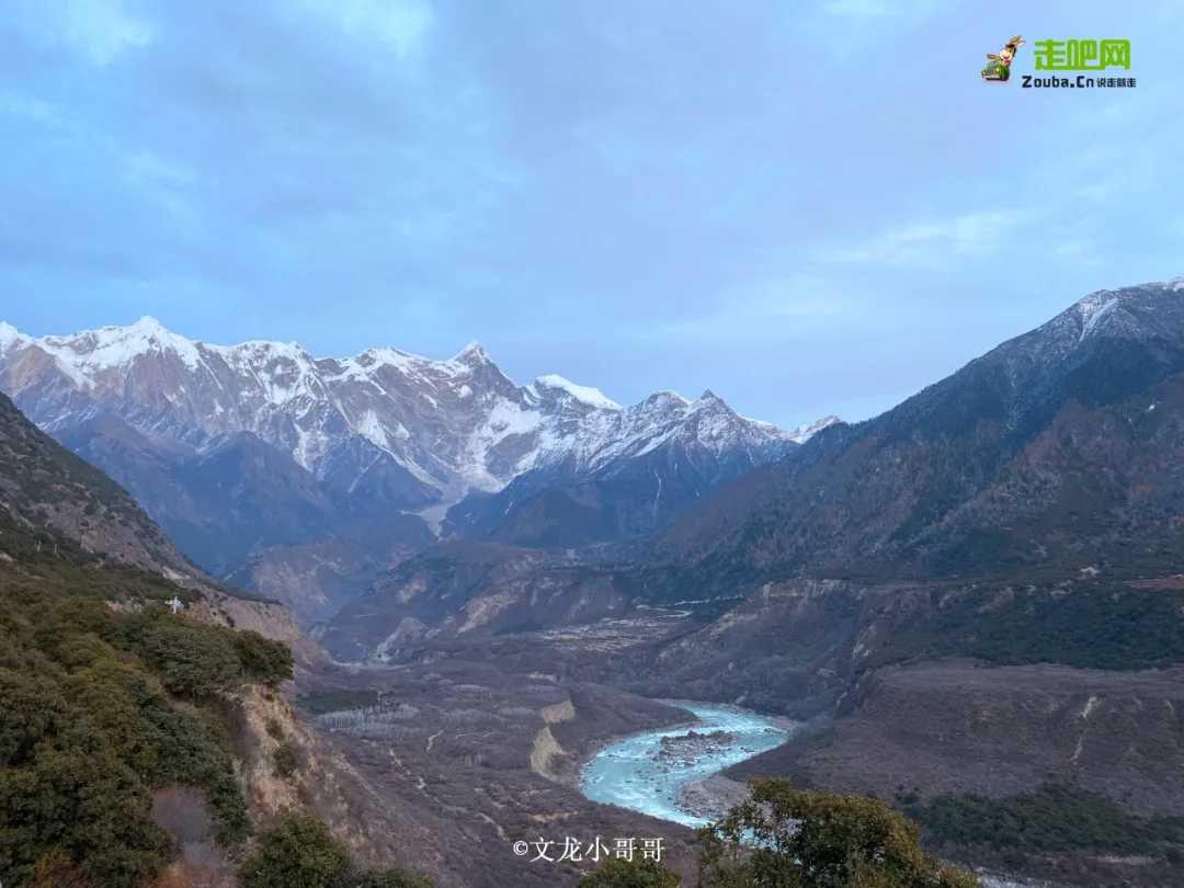 95年后，Shanxi Guy辞去了旅行自媒体的辞职，旅行了一年多，没有后悔或后悔。