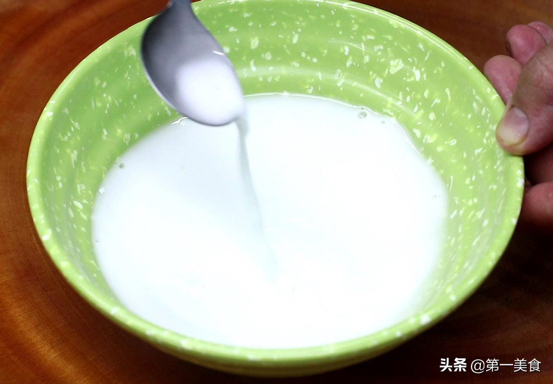 冬季女性养生食谱（推荐几款秋冬最好喝的营养汤食谱）(7)