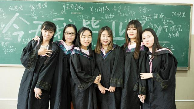 女孩适合学什么专业比较有前途（女生适合学习什么专业好就业）(3)
