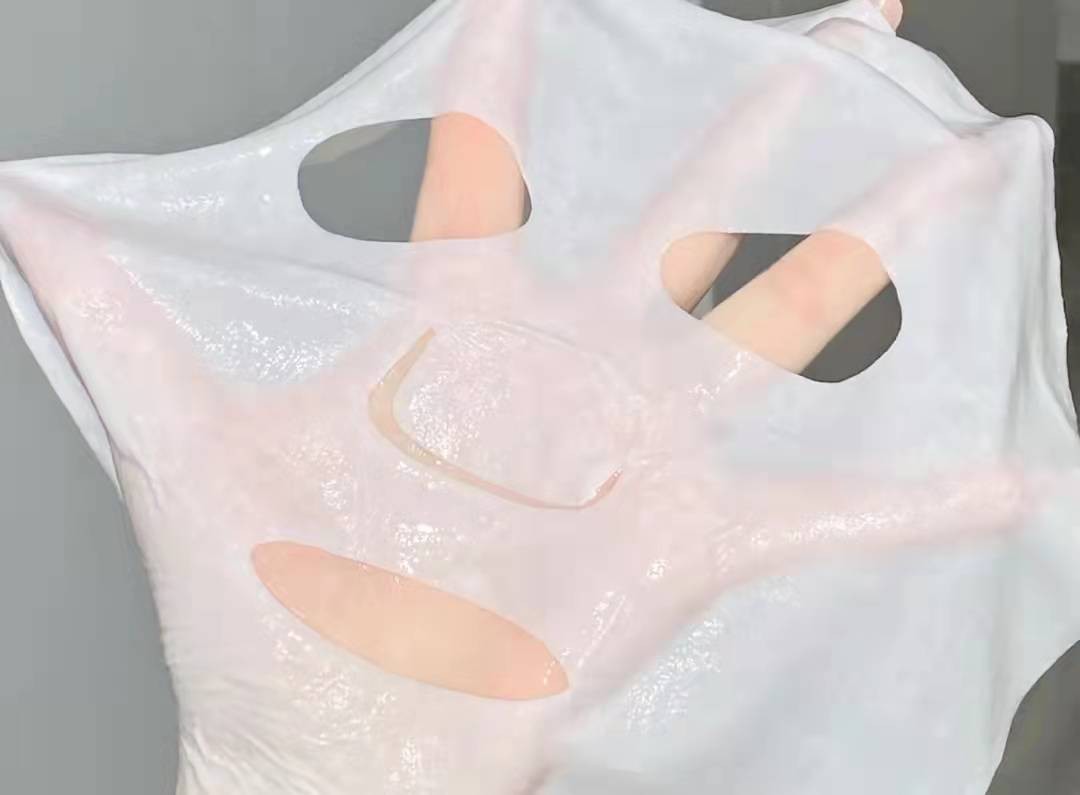平价面膜补水哪个牌子好（5款平价好用的“宝藏面膜”分享）(8)