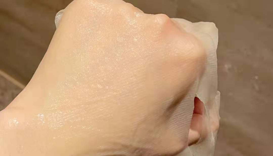 平价面膜补水哪个牌子好（5款平价好用的“宝藏面膜”分享）(11)