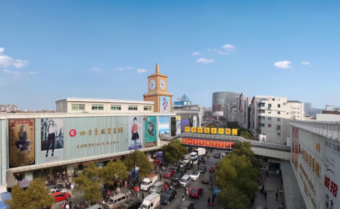 批发衣服的技巧和话术（服装批发市场必须知道的话术和禁忌）(1)